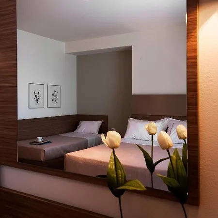 Отель Ostria Sea Side 4*