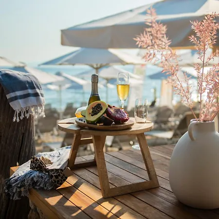 Ostria Sea Side 4* Hanioti