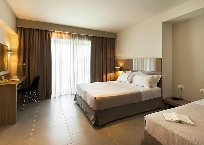 Hotel Ostria Sea Side 4*