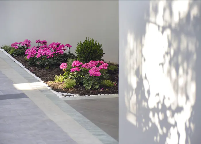 Ostria Sea Side Hotel