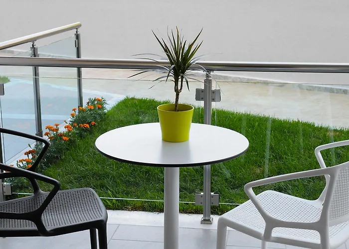 Hotel Ostria Sea Side 4*