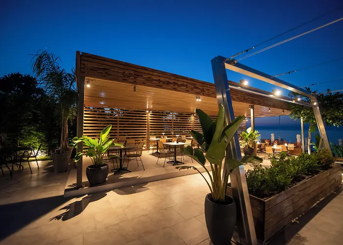 Ostria Sea Side 4* Hanioti