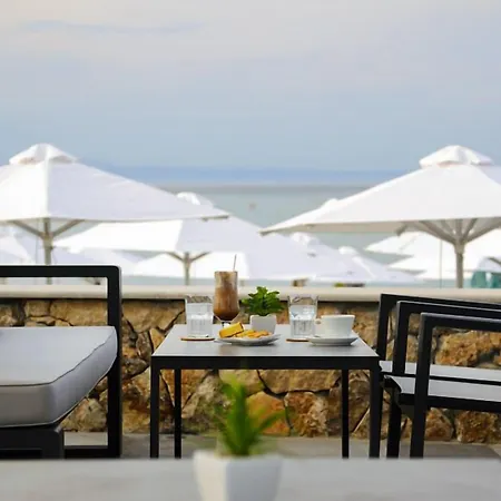 Ostria Sea Side