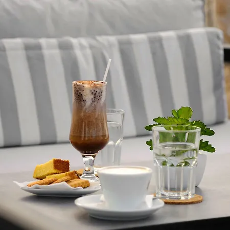 فندق Ostria Sea Side