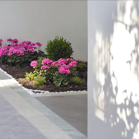 Ostria Sea Side فندق