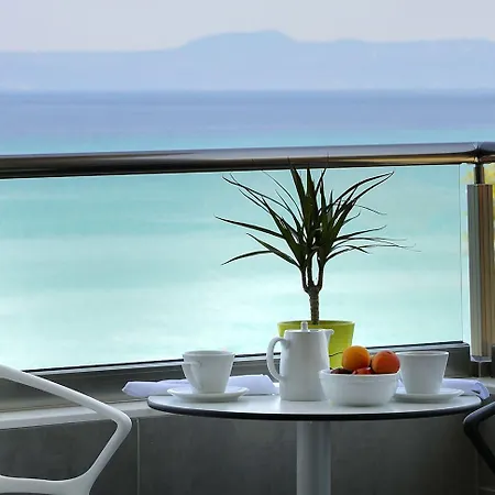 호텔 Ostria Sea Side 하니오티
