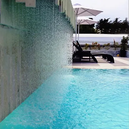 فندق Ostria Sea Side 4*