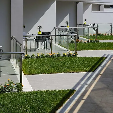 Ostria Sea Side Hotel
