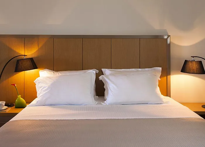 Hotel Ostria Sea Side 4*